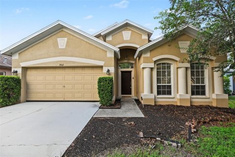 Casa en venta en Land O' Lakes, Florida, 3 dormitorios, 191.38 m2 № 2386033 - foto 4