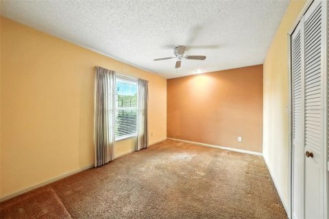 House in Altamonte Springs, Florida 3 bedrooms, 179.58 sq.m. № 1877380 - photo 22