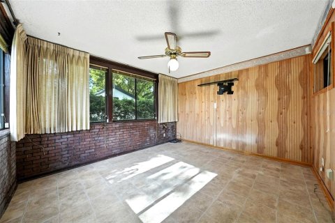 House in Altamonte Springs, Florida 3 bedrooms, 179.58 sq.m. № 1877380 - photo 5