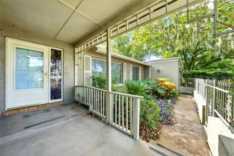 House in Altamonte Springs, Florida 3 bedrooms, 179.58 sq.m. № 1877380 - photo 3