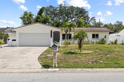 Villa ou maison à vendre à Clearwater, Floride: 2 chambres, 95.22 m2 № 2400974 - photo 2