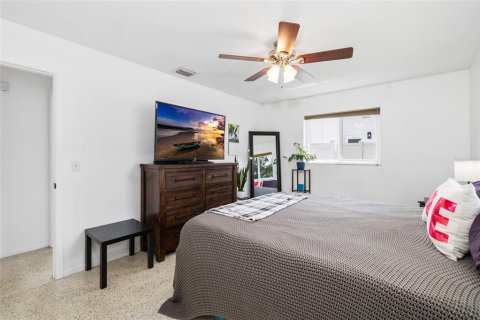 Villa ou maison à vendre à Clearwater, Floride: 2 chambres, 95.22 m2 № 2400974 - photo 19