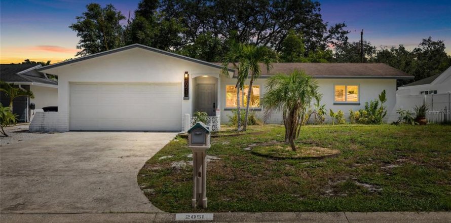 Villa ou maison à Clearwater, Floride 2 chambres, 95.22 m2 № 2400974