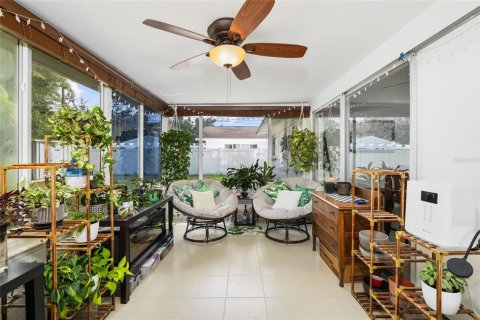 Villa ou maison à vendre à Clearwater, Floride: 2 chambres, 95.22 m2 № 2400974 - photo 24