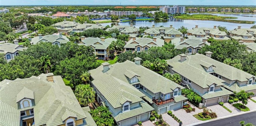 Condo in Lakewood Ranch, Florida, 3 bedrooms № 1813808