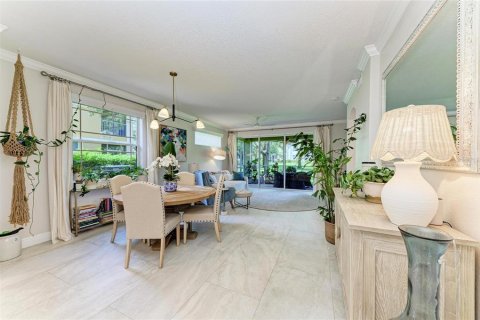 Condo in Lakewood Ranch, Florida, 3 bedrooms  № 1813808 - photo 11