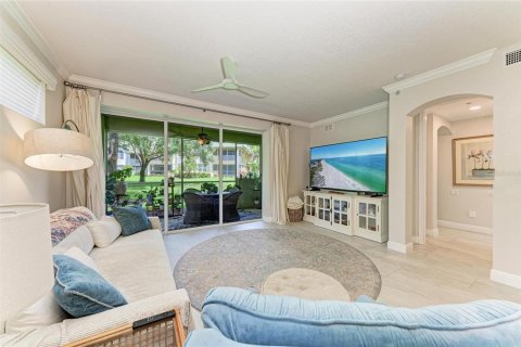 Condo in Lakewood Ranch, Florida, 3 bedrooms  № 1813808 - photo 14