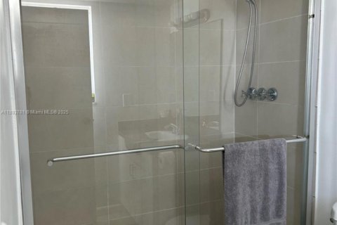 Copropriété à vendre à Miami Beach, Floride: 1 chambre, 85.19 m2 № 1945608 - photo 25