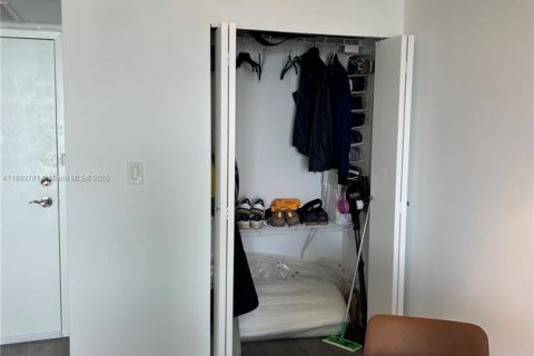 Copropriété à vendre à Miami Beach, Floride: 1 chambre, 85.19 m2 № 1945608 - photo 11
