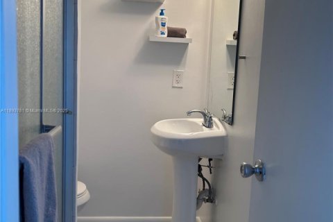 Copropriété à vendre à Miami Beach, Floride: 1 chambre, 85.19 m2 № 1945608 - photo 18