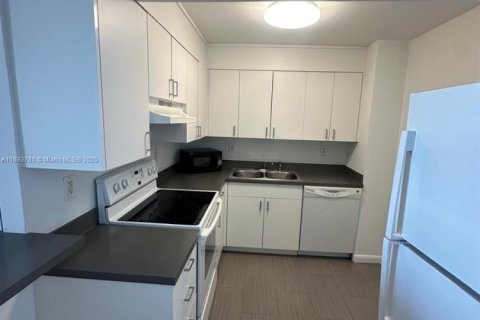 Copropriété à vendre à Miami Beach, Floride: 1 chambre, 85.19 m2 № 1945608 - photo 14