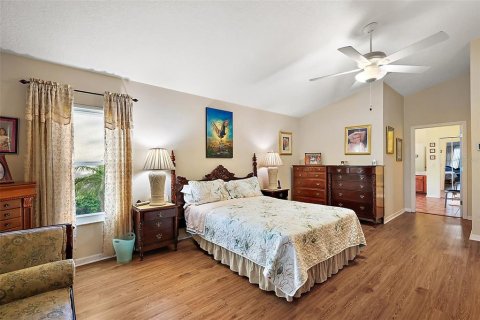 House in Leesburg, Florida 3 bedrooms, 258.27 sq.m. № 1547992 - photo 18