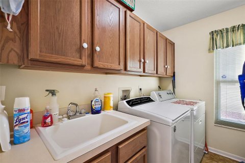 House in Leesburg, Florida 3 bedrooms, 258.27 sq.m. № 1547992 - photo 27