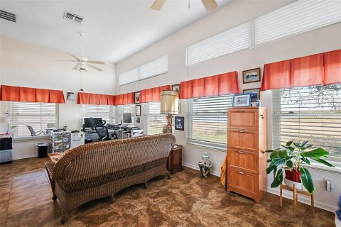 House in Leesburg, Florida 3 bedrooms, 258.27 sq.m. № 1547992 - photo 16