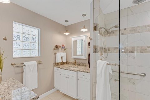 House in Port Charlotte, Florida 3 bedrooms, 186.18 sq.m. № 1885532 - photo 28