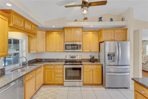 House in Port Charlotte, Florida 3 bedrooms, 186.18 sq.m. № 1885532 - photo 14