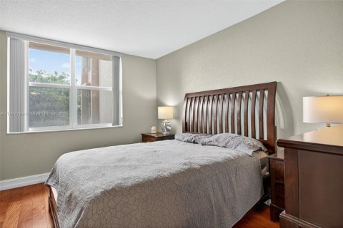 Condominio en venta en Pompano Beach, Florida, 1 dormitorio, 58.53 m2 № 2017240 - foto 19