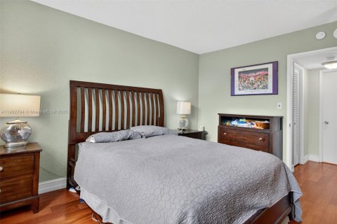 Condominio en venta en Pompano Beach, Florida, 1 dormitorio, 58.53 m2 № 2017240 - foto 20