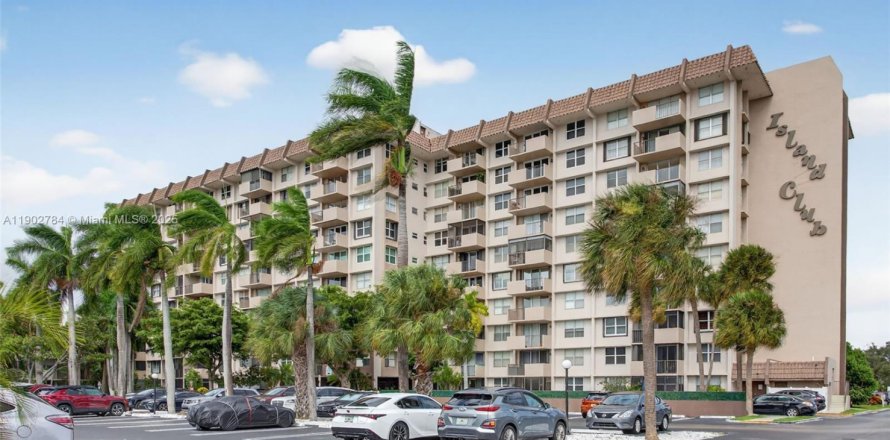 Condominio en Pompano Beach, Florida, 1 dormitorio  № 2017240