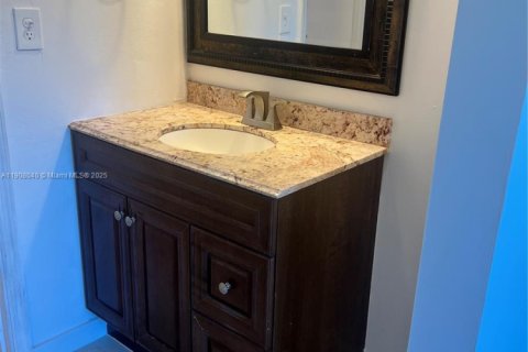 Купить кондоминиум в Санрайз, Флорида 2 спальни, 90.12м2, № 1973123 - фото 5