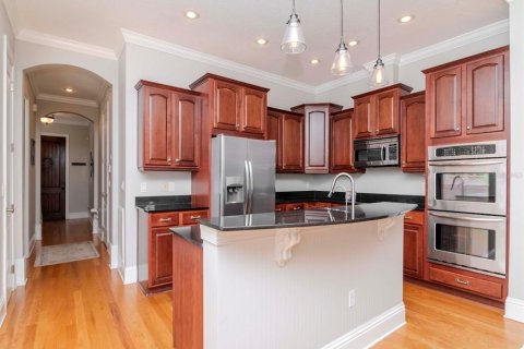 Townhouse in Tampa, Florida 3 bedrooms, 196.86 sq.m. № 2101863 - photo 14