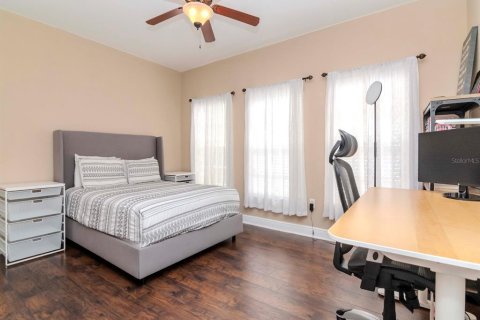Townhouse in Tampa, Florida 3 bedrooms, 196.86 sq.m. № 2101863 - photo 25