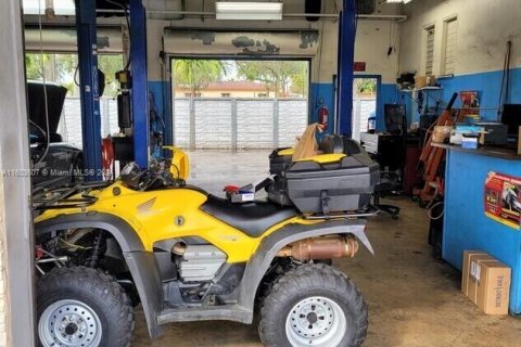 Купить коммерческую недвижимость в Хайалиа, Флорида № 1985013 - фото 19