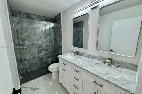 Villa ou maison à vendre à Punta Gorda, Floride: 5 chambres, 133.78 m2 № 1689037 - photo 8