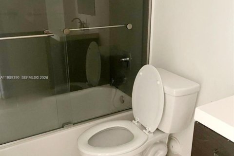 Copropriété à louer à Coral Springs, Floride: 3 chambres, 108.32 m2 № 1996572 - photo 8