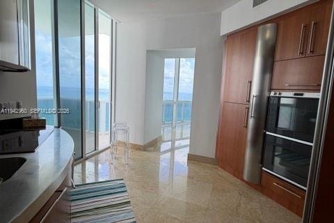 Copropriété à louer à Sunny Isles Beach, Floride: 3 chambres, 199.09 m2 № 1999288 - photo 27