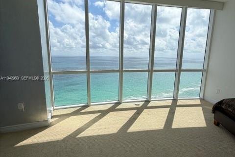 Copropriété à louer à Sunny Isles Beach, Floride: 3 chambres, 199.09 m2 № 1999288 - photo 18