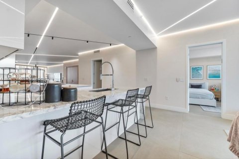 Apartamento en alquiler en Aventura, Florida, 3 dormitorios, 271.09 m2 № 1978164 - foto 14