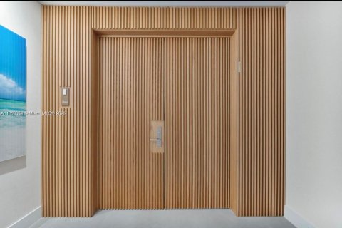 Apartamento en alquiler en Aventura, Florida, 3 dormitorios, 271.09 m2 № 1978164 - foto 1