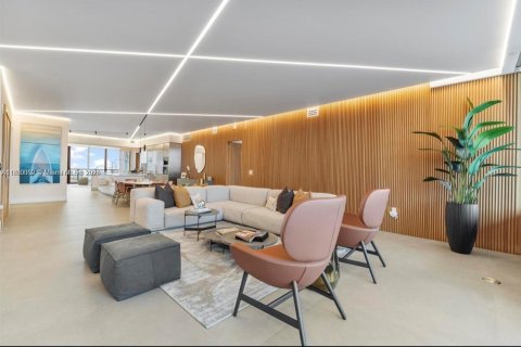 Apartamento en alquiler en Aventura, Florida, 3 dormitorios, 271.09 m2 № 1978164 - foto 8