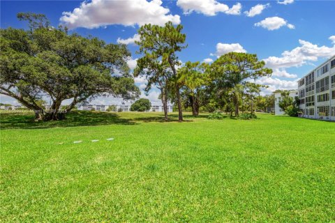 Купить кондоминиум в Дирфилд-Бич, Флорида 1 спальня, 66.8м2, № 1957983 - фото 5