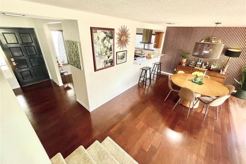 House in Edgewater, Florida 3 bedrooms, 260.13 sq.m. № 1538960 - photo 14