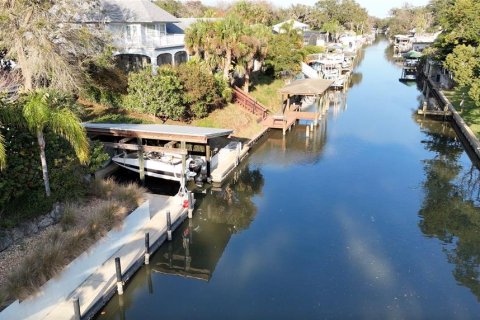House in Edgewater, Florida 3 bedrooms, 260.13 sq.m. № 1538960 - photo 2