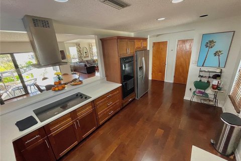 House in Edgewater, Florida 3 bedrooms, 260.13 sq.m. № 1538960 - photo 23