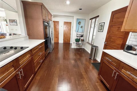House in Edgewater, Florida 3 bedrooms, 260.13 sq.m. № 1538960 - photo 25