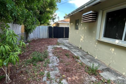 Apartment in Fort Lauderdale, Florida 1 bedroom, 237.83 sq.m. № 2181806 - photo 8
