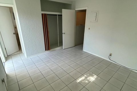 Apartment in Fort Lauderdale, Florida 1 bedroom, 237.83 sq.m. № 2181806 - photo 3