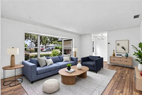 Villa ou maison à vendre à Maitland, Floride: 4 chambres, 164.16 m2 № 1853448 - photo 3