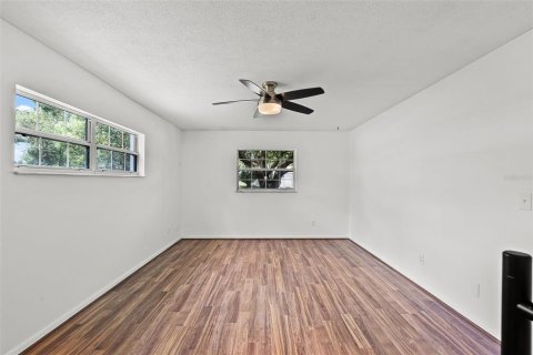 Villa ou maison à vendre à Maitland, Floride: 4 chambres, 164.16 m2 № 1853448 - photo 19