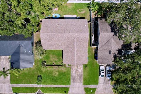 House in Dunedin, Florida 3 bedrooms, 135.36 sq.m. № 2308914 - photo 4