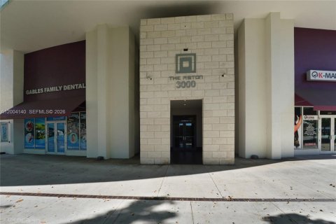 Condo in Miami, Florida, 1 bedroom  № 2069536 - photo 26