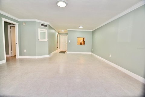 Condominio en venta en Saint Petersburg, Florida, 2 dormitorios, 97.55 m2 № 1917973 - foto 9