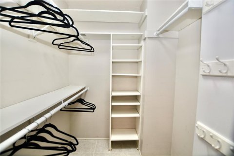 Condominio en venta en Saint Petersburg, Florida, 2 dormitorios, 97.55 m2 № 1917973 - foto 27