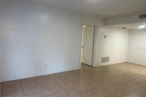 Apartment in Tampa, Florida 2 bedrooms, 89.19 sq.m. № 2150910 - photo 2