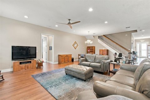 Villa ou maison à vendre à Dade City, Floride: 4 chambres, 344.57 m2 № 2406557 - photo 17