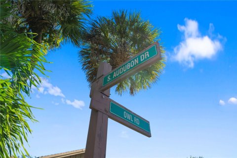 Townhouse in Homestead, Florida 2 bedrooms, 80.64 sq.m. № 1997232 - photo 12